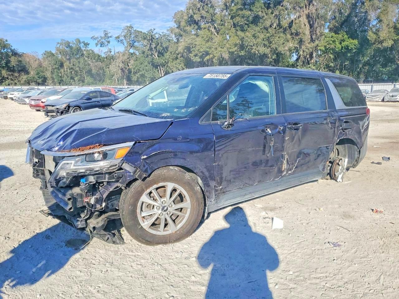 2022 KIA CARNIVAL KNDNB4H38N6112619
