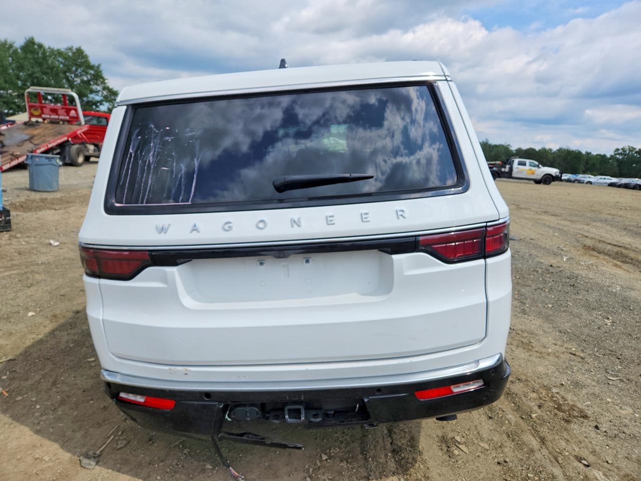 2025 JEEP WAGONEER L SERIES II — Фото 6 из 13
