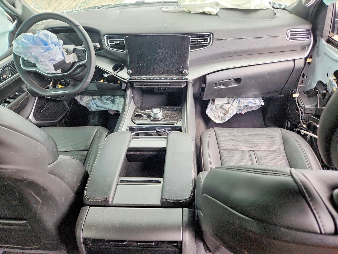 2025 JEEP WAGONEER L SERIES II — Фото 8 из 13