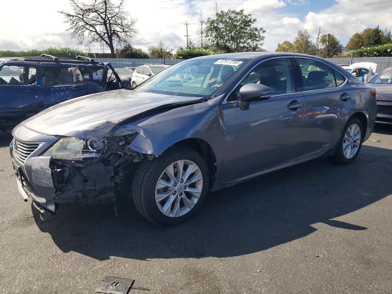 2014 LEXUS ES JTHBW1GG3E2051471