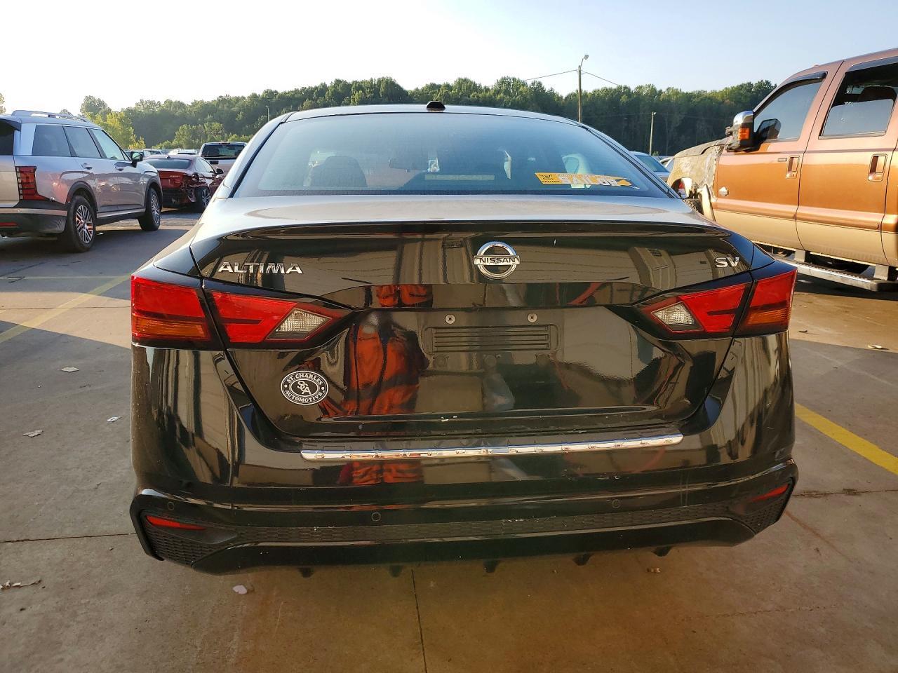 2022 NISSAN ALTIMA SV — Фото 6 из 12