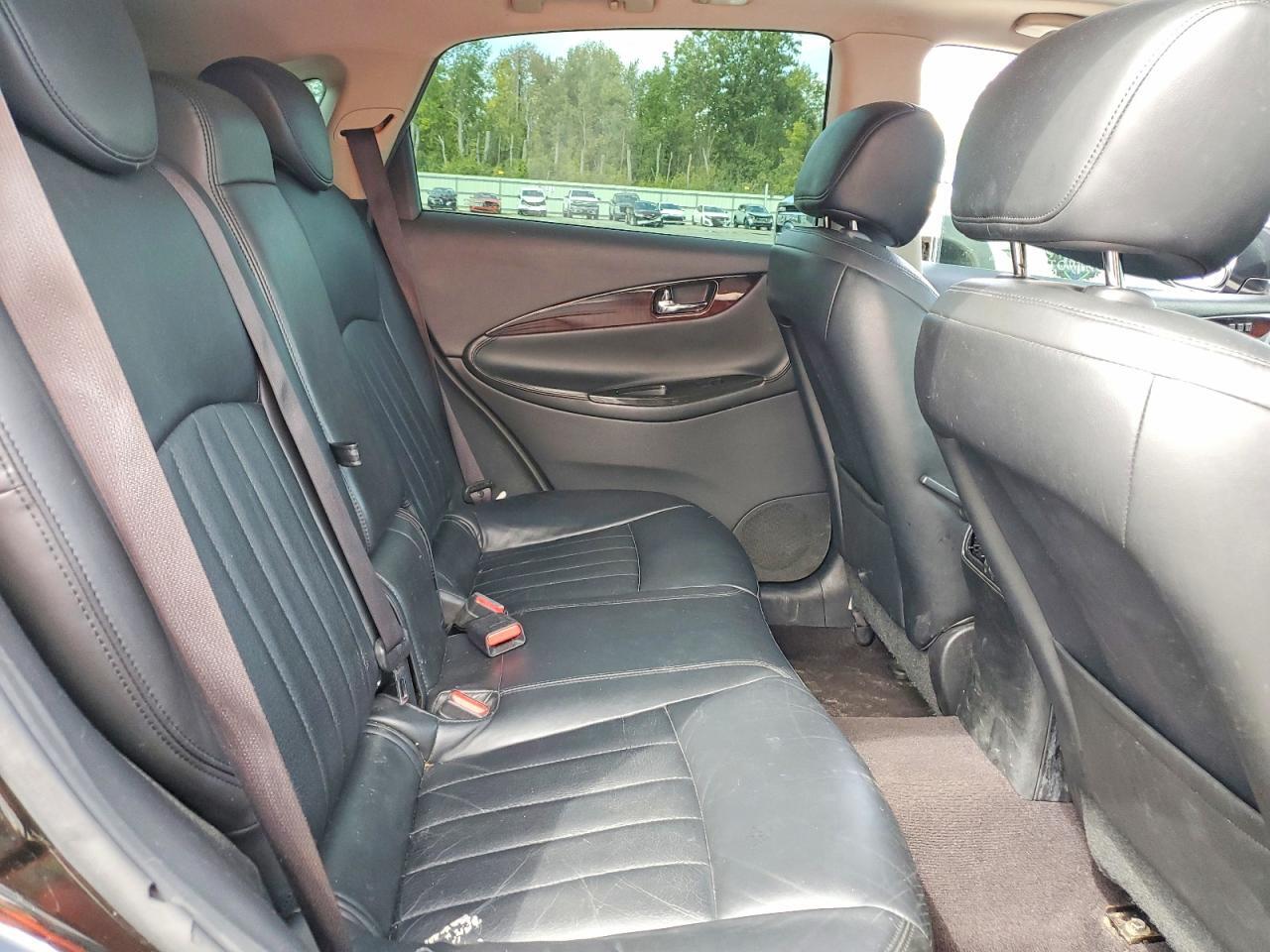 2016 INFINITI QX50 BASE — Фото 11 из 13