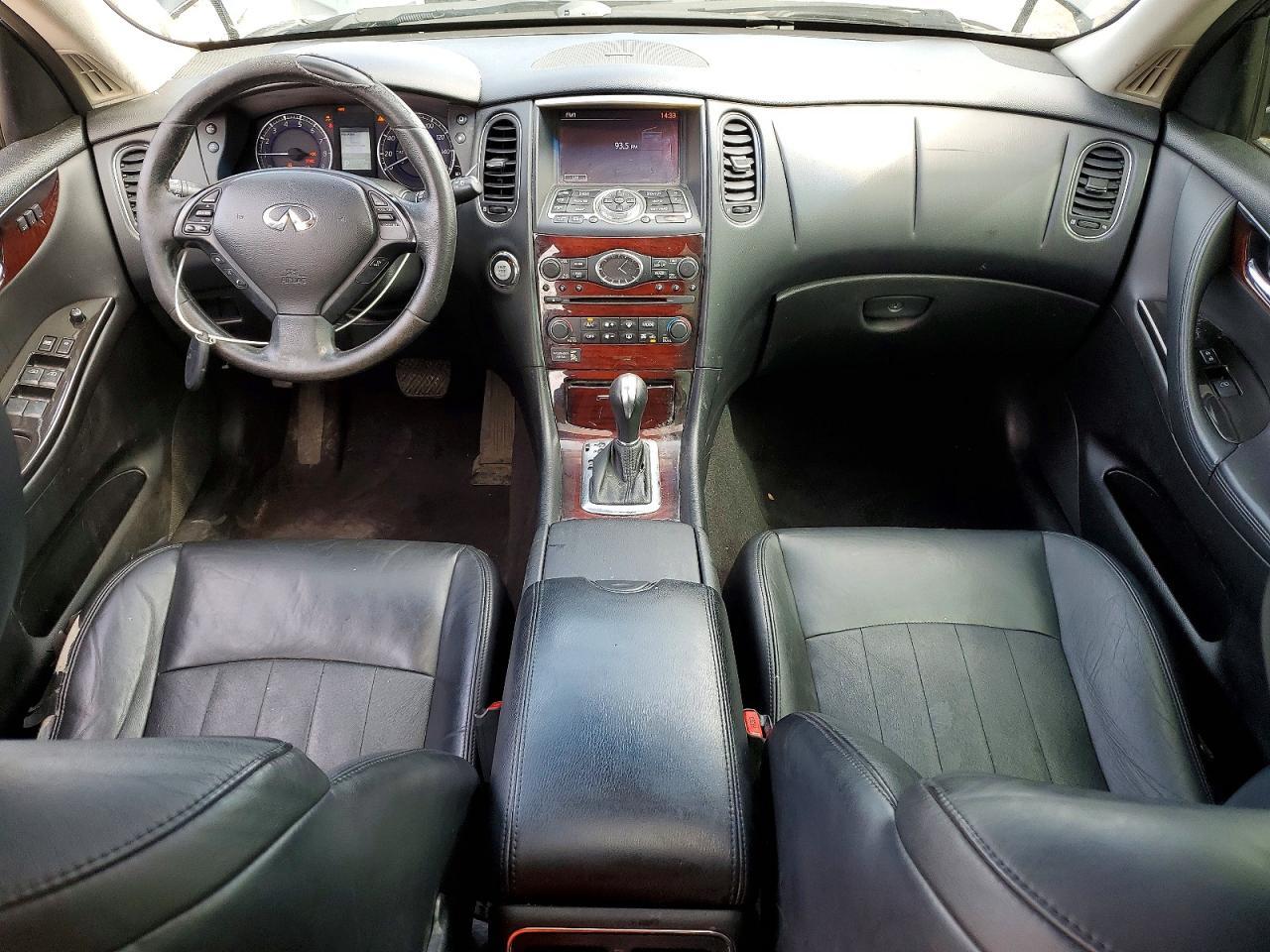 2016 INFINITI QX50 BASE — Фото 8 из 13