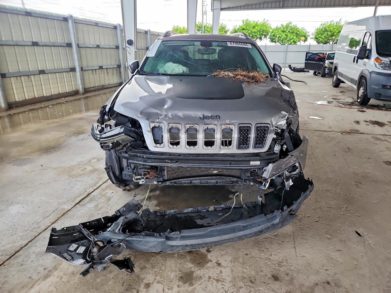 2019 JEEP CHEROKEE TRAILHAWK — Фото 5 из 13