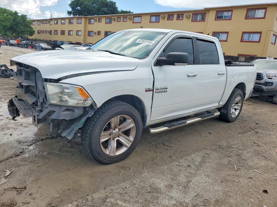 2014 RAM 1500 1C6RR7LT5ES413580