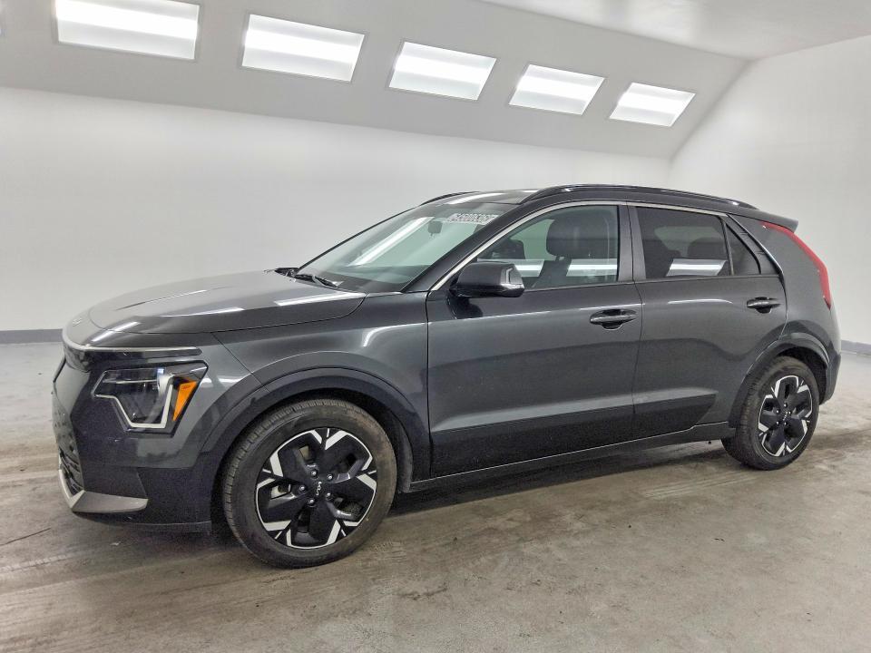2023 KIA NIRO KNDCR3L11P5037211