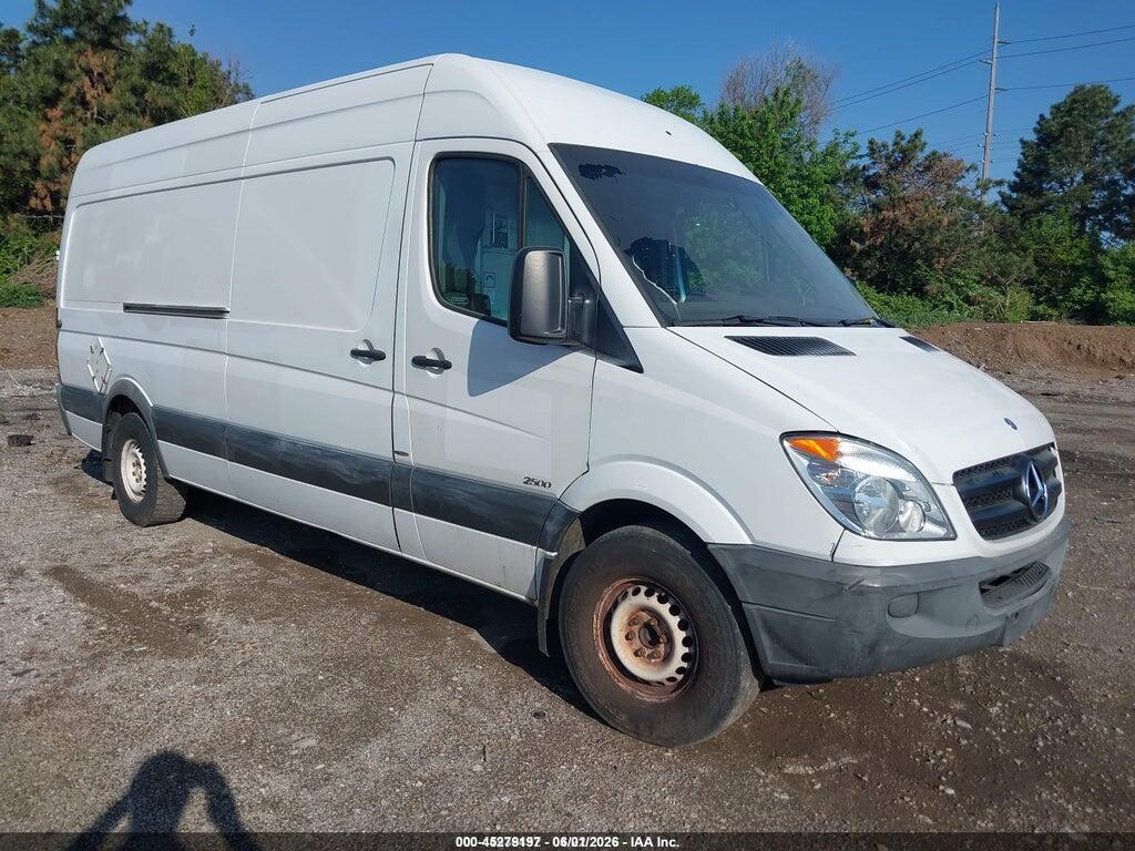 WD3PE8CB7C5672506 2012 MERCEDES-BENZ SPRINTER 2500 photo no. 1