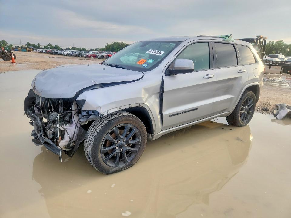 2018 JEEP GRAND CHEROKEE 1C4RJEAGXJC241884