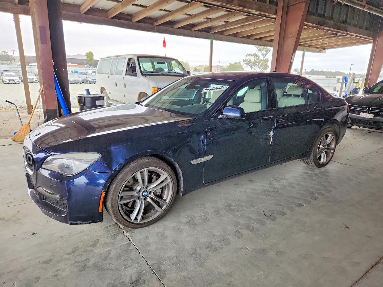 2011 BMW 750 WBAKB8C53BCY66007