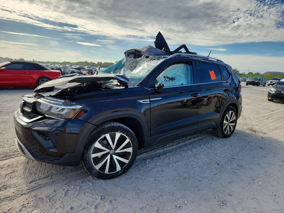 2024 VOLKSWAGEN TAOS 3VVEX7B25RM005585