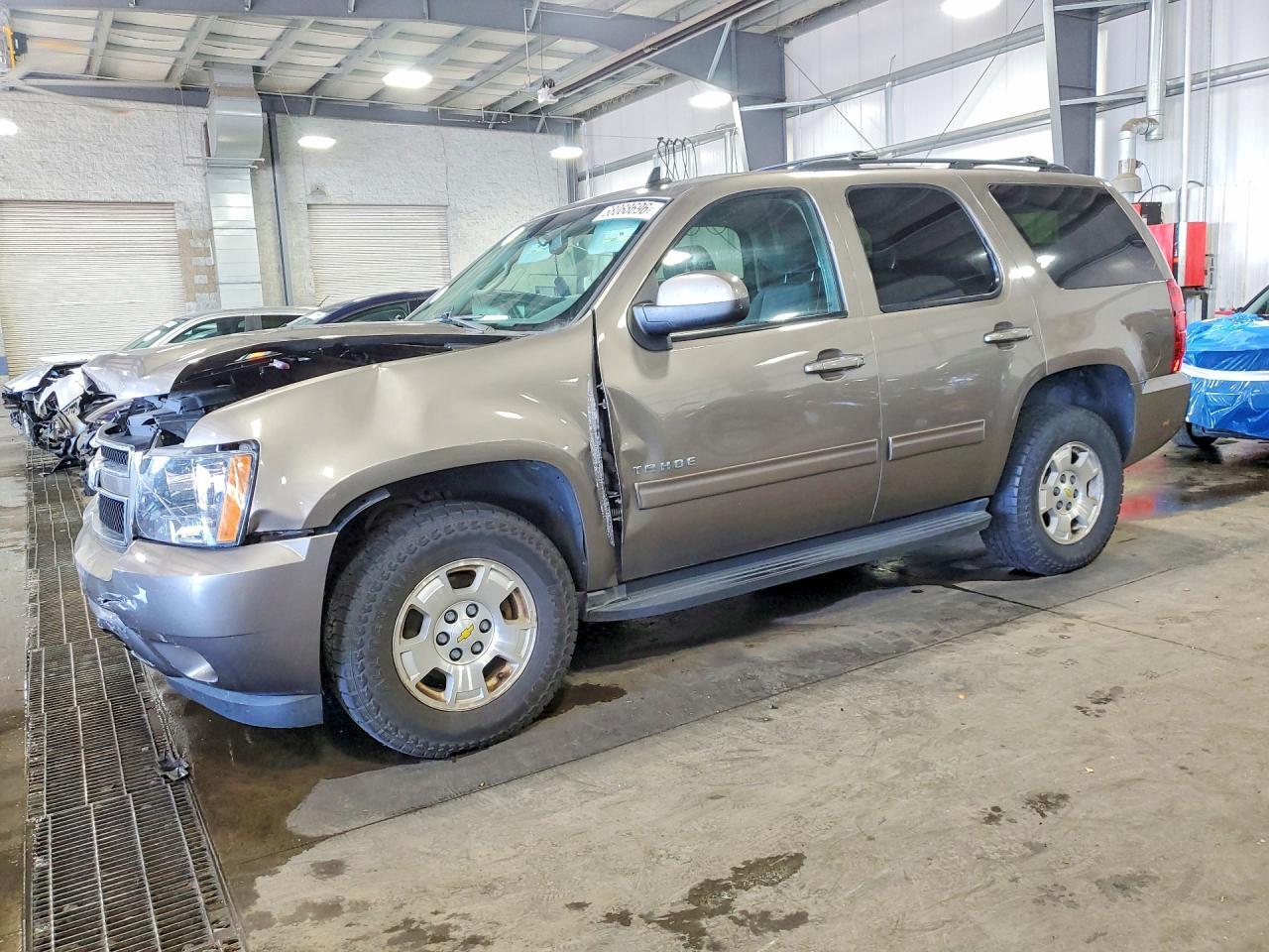 2011 CHEVROLET TAHOE K1500 LS