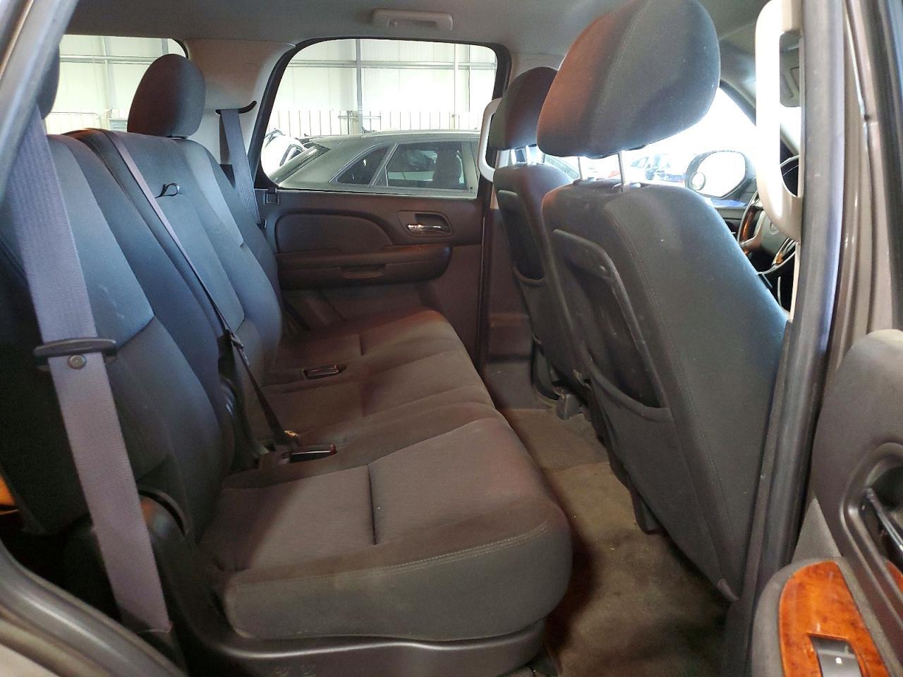 2011 CHEVROLET TAHOE K1500 LS — Фото 10 из 12