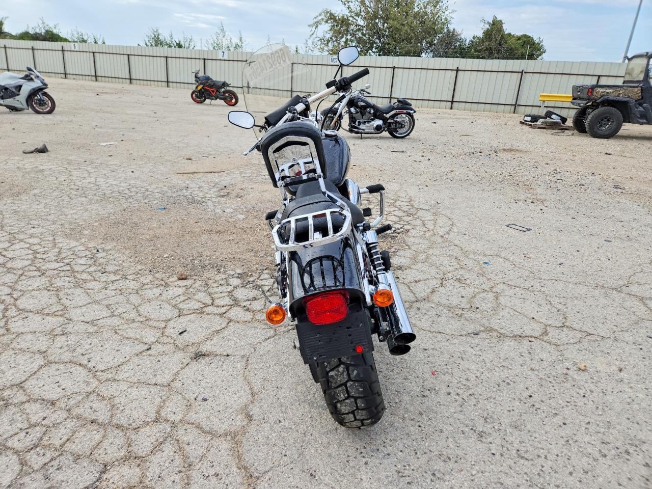 1HD1GY4159K320187 2009 HARLEY-DAVIDSON FXDF photo no. 4