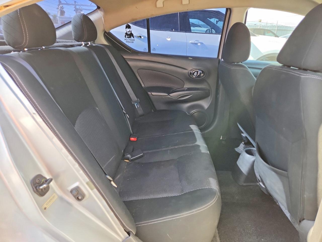 2017 NISSAN VERSA 1.6 S — Фото 10 из 12