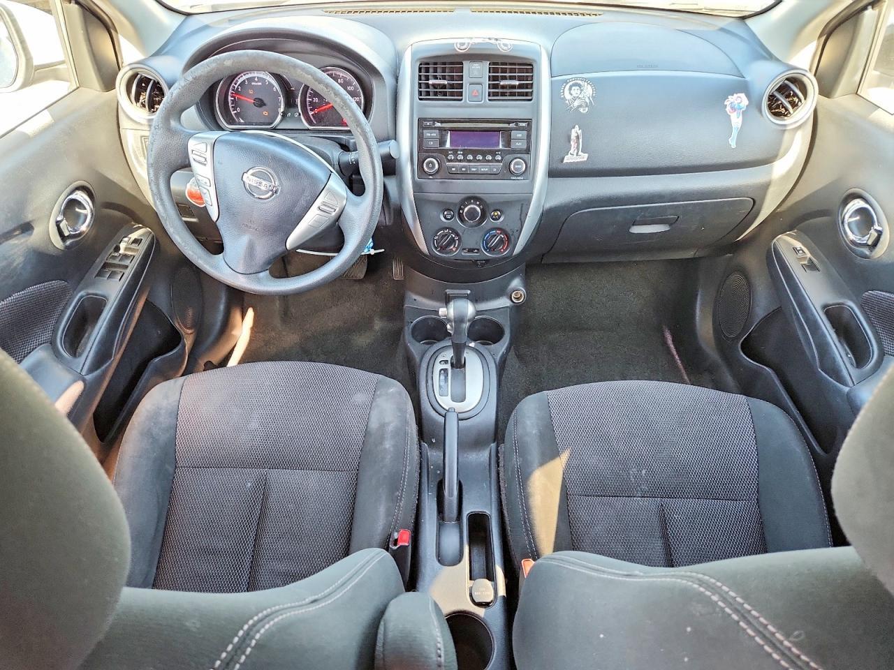 2017 NISSAN VERSA 1.6 S — Фото 8 из 12