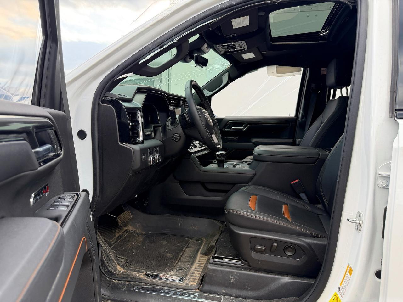 2026 GMC SIERRA K1500 AT4 — Фото 5 из 10