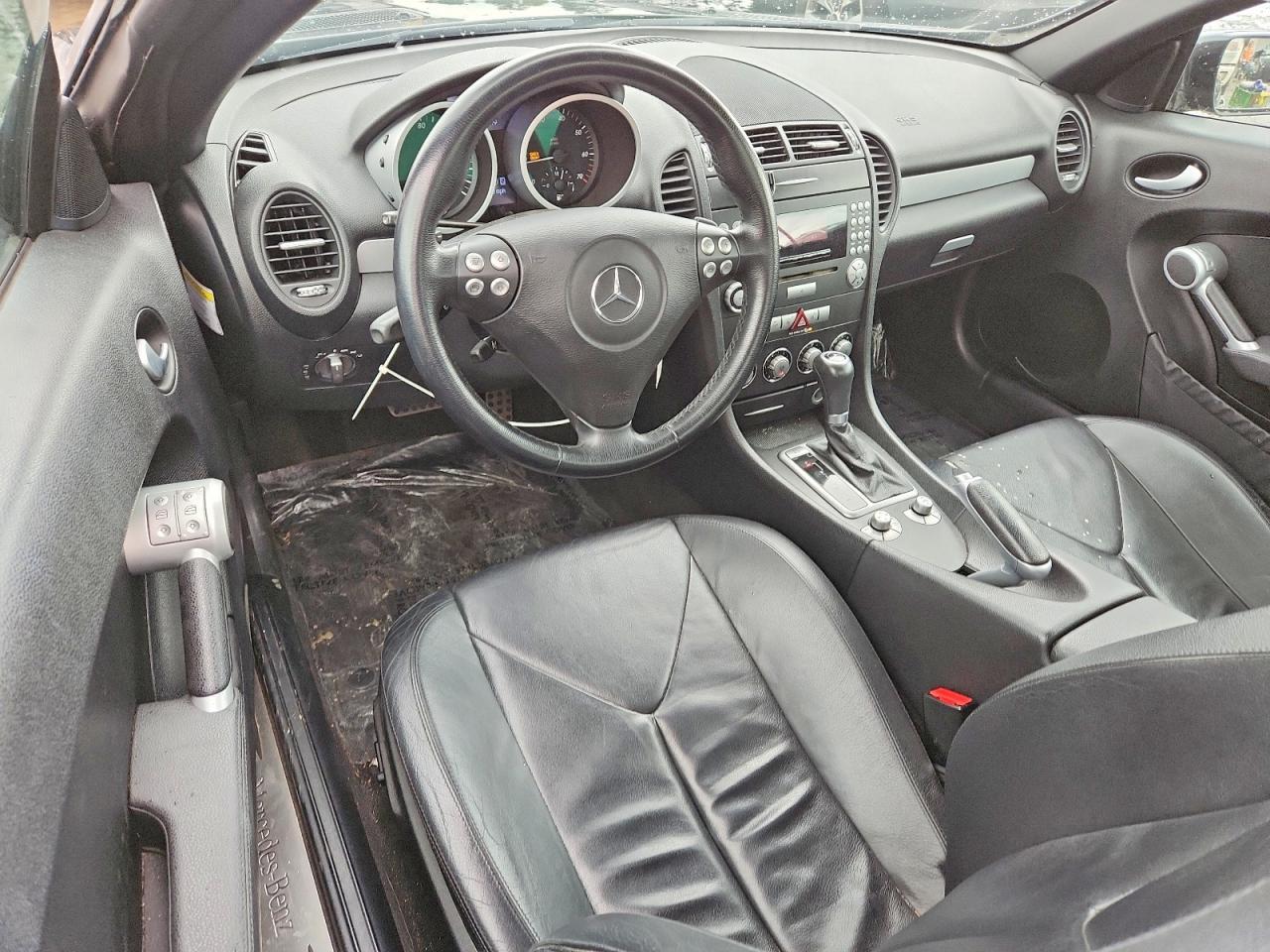 WDBWK56F47F154181 2007 MERCEDES-BENZ SLK photo no. 8