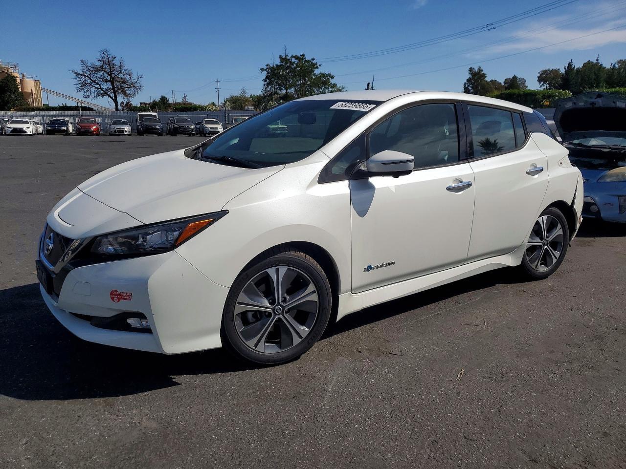 2018 NISSAN LEAF 1N4AZ1CP3JC310867