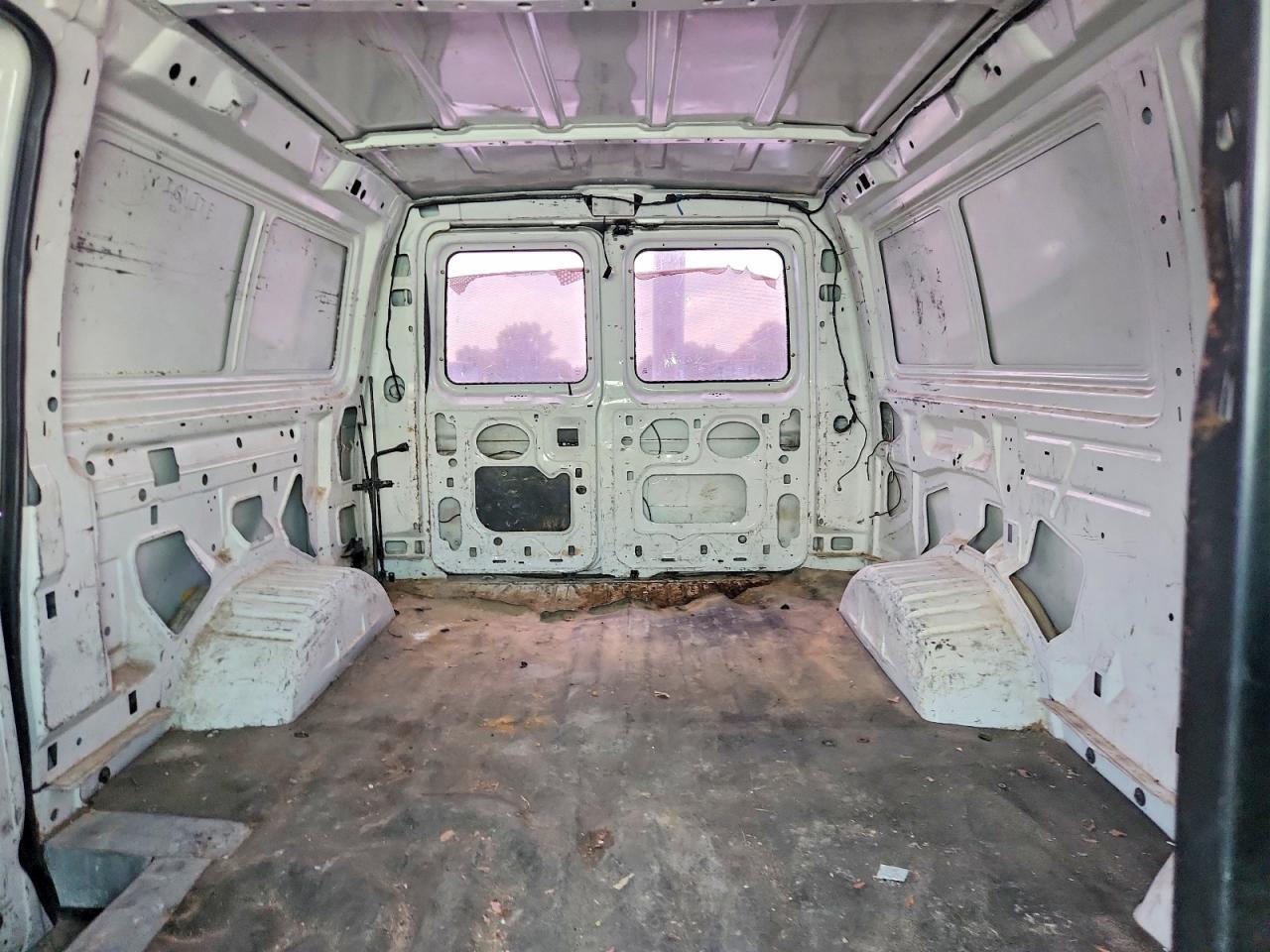 2006 FORD E150 VAN — Фото 10 из 13