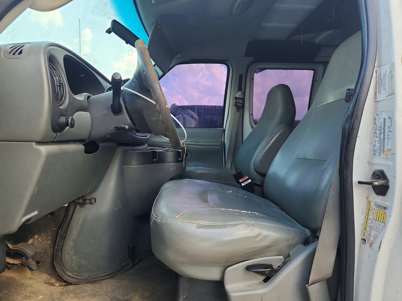 2006 FORD E150 VAN — Фото 7 из 13