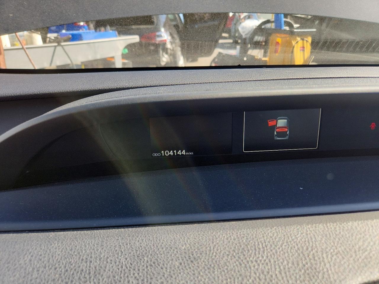 JTDKARFU7K3075848 2019 TOYOTA PRIUS photo no. 9