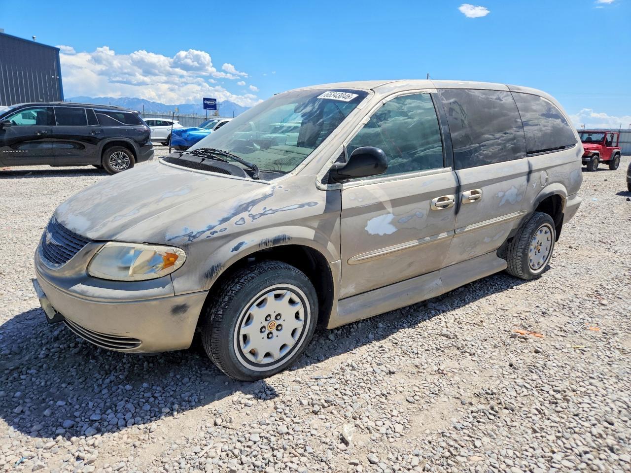 2002 CHRYSLER TOWN AND COUNTRY 2C4GP44372R531775