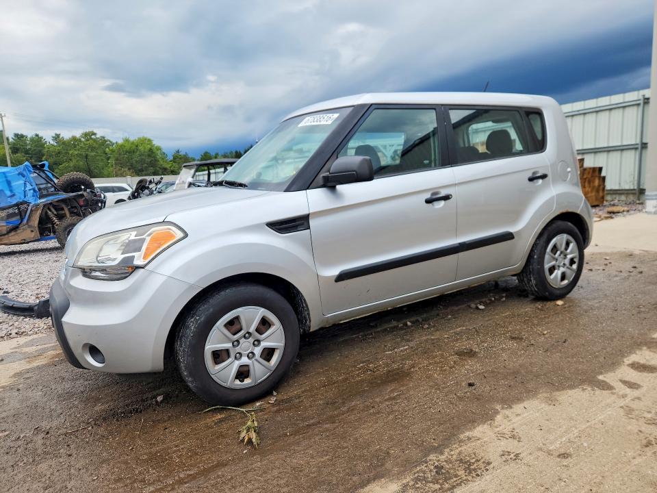 2011 KIA SOUL KNDJT2A19B7332303