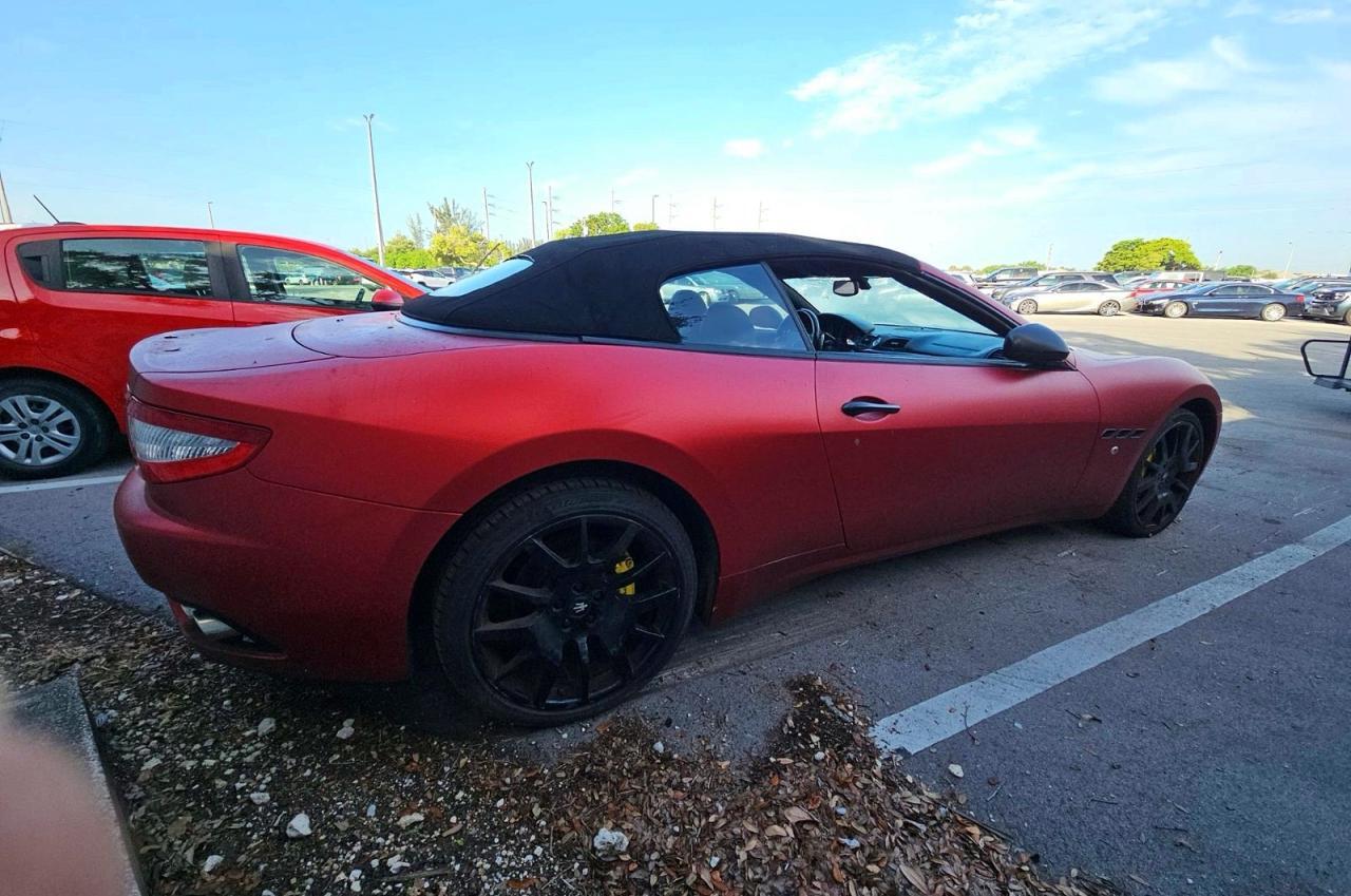 2011 MASERATI GRANTURISMO S — Фото 4 из 14