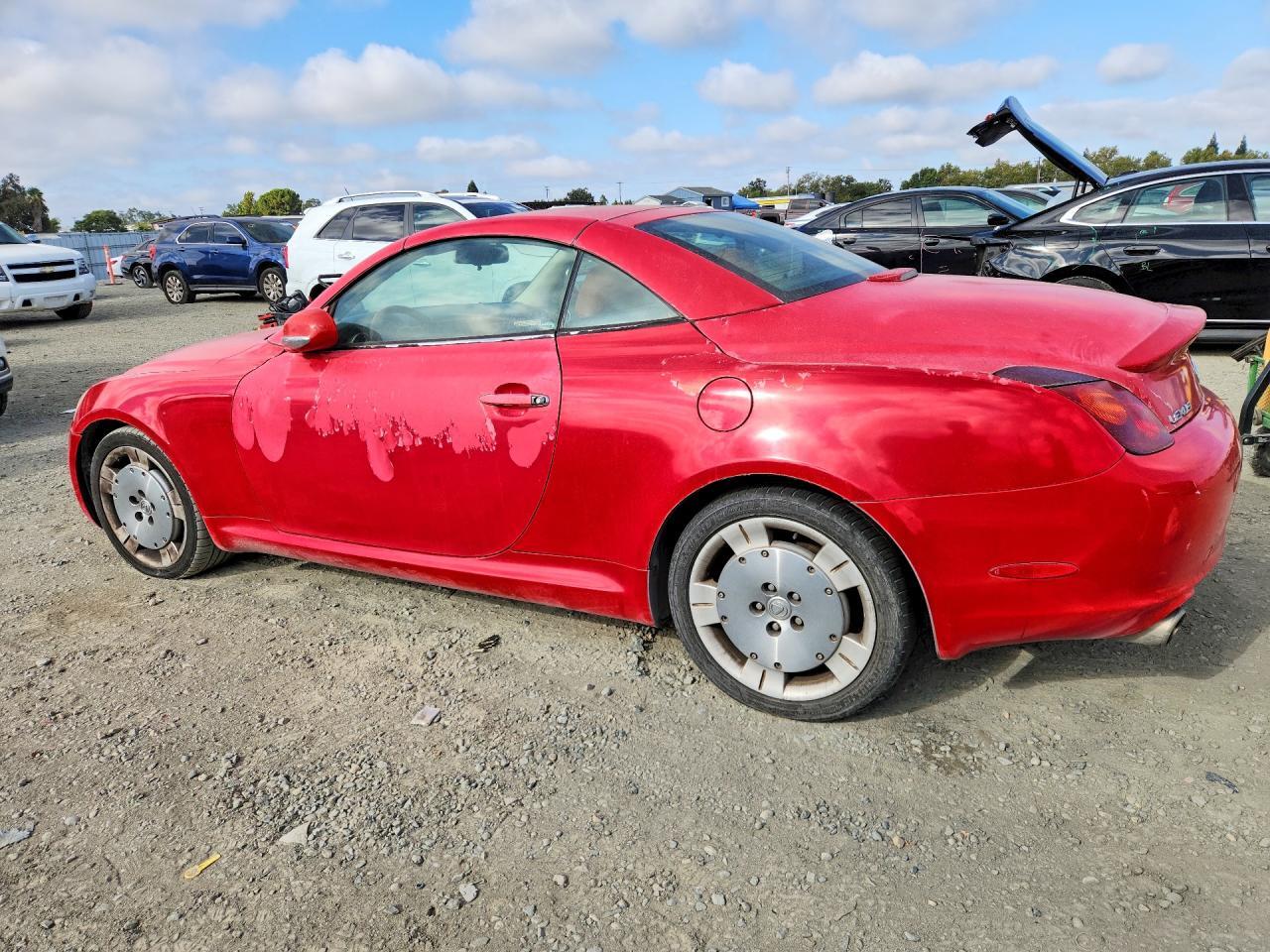 JTHFN48YX20010629 2002 LEXUS SC photo no. 2