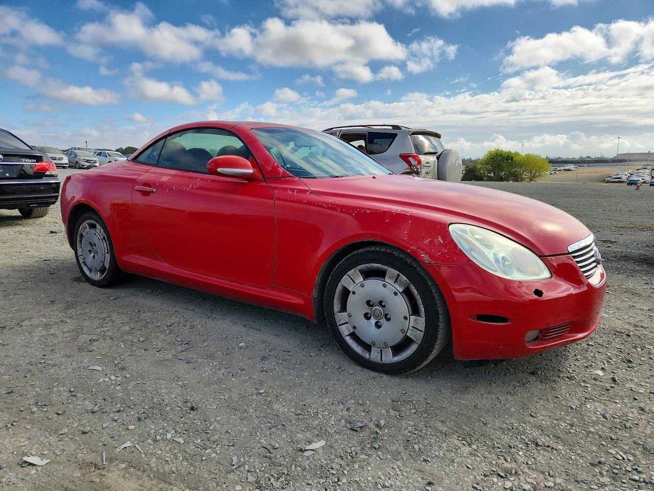 JTHFN48YX20010629 2002 LEXUS SC photo no. 4