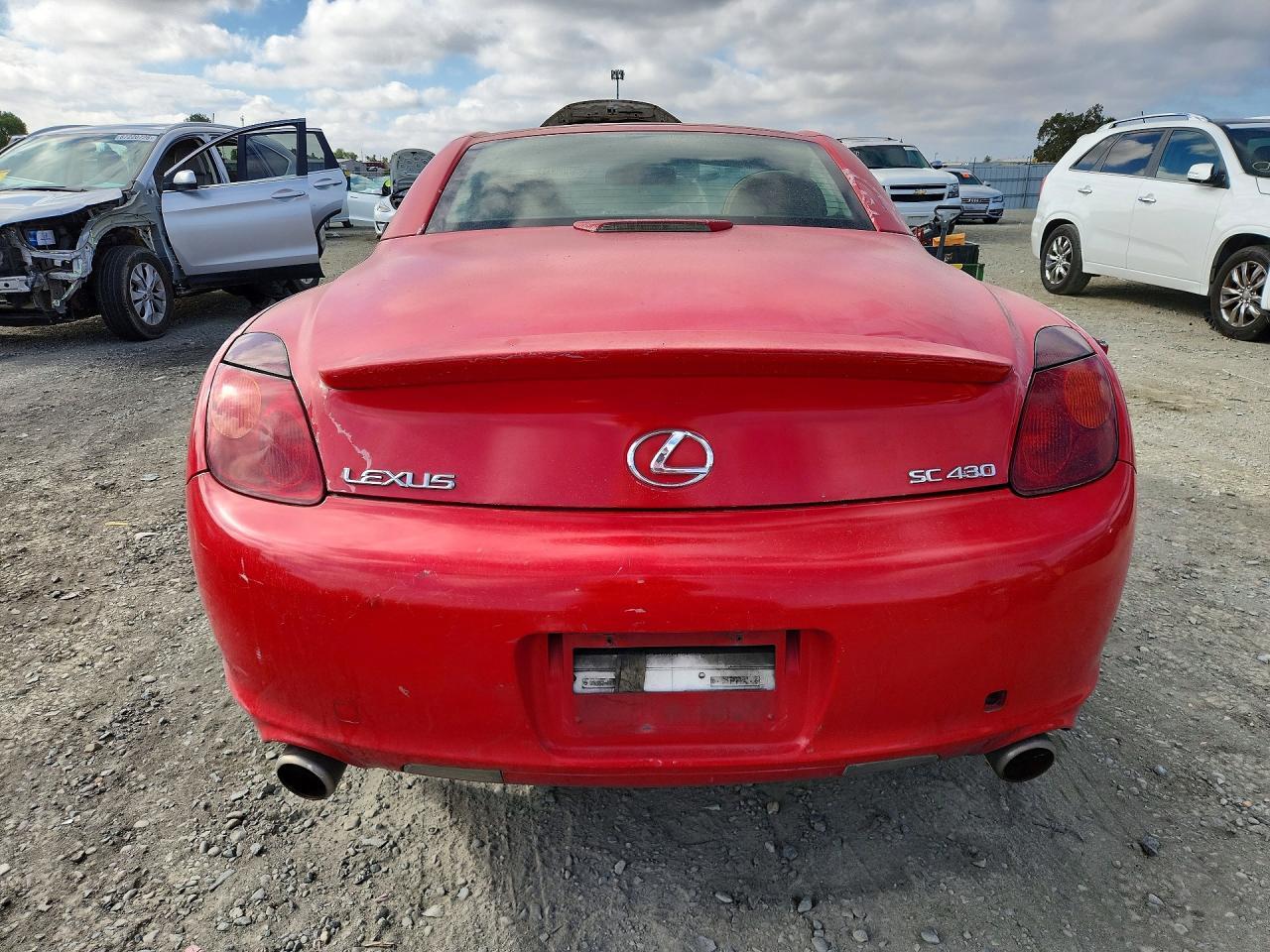JTHFN48YX20010629 2002 LEXUS SC photo no. 6