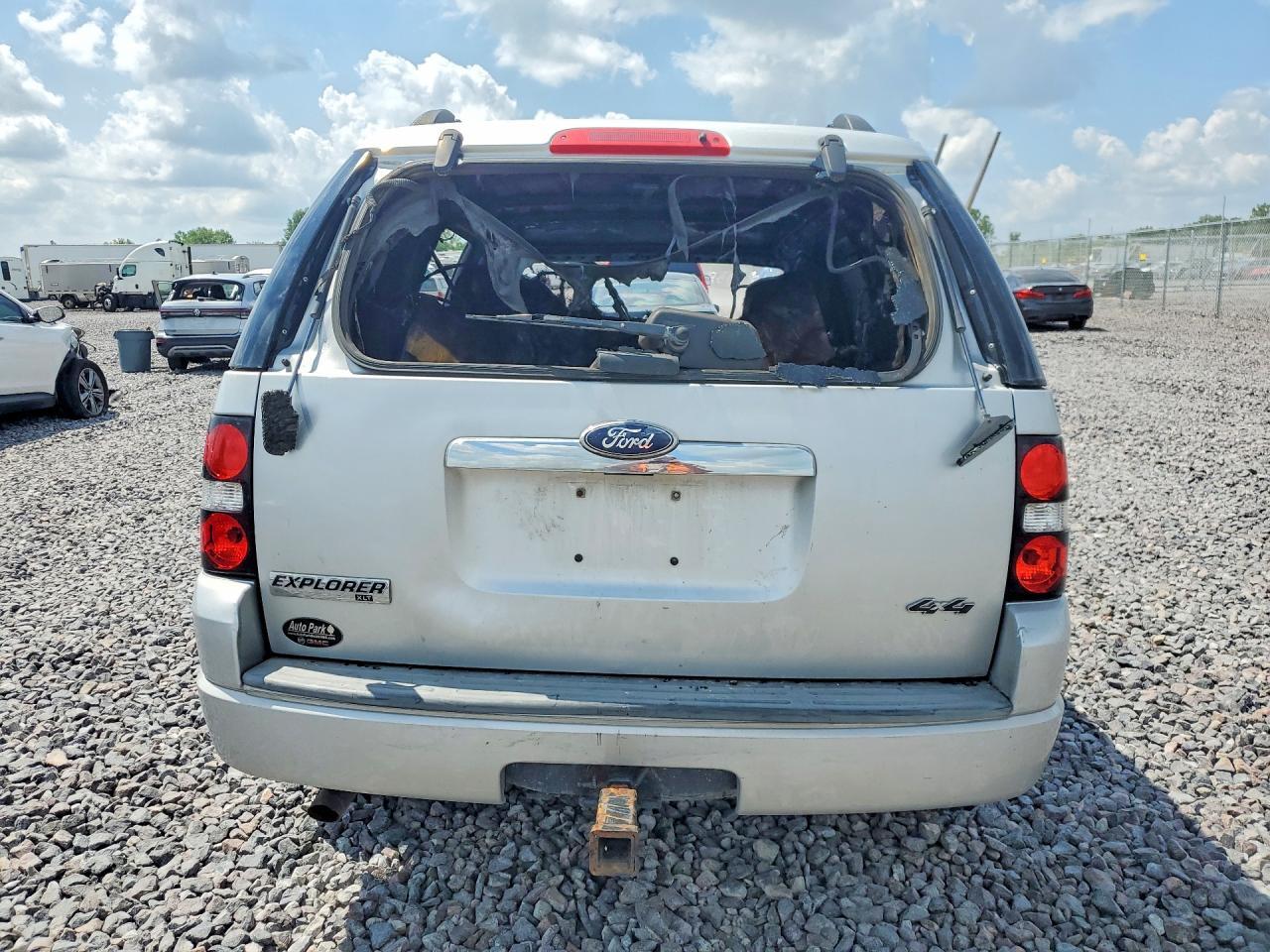 1FMEU7DE8AUA79755 2010 FORD EXPLORER photo no. 6
