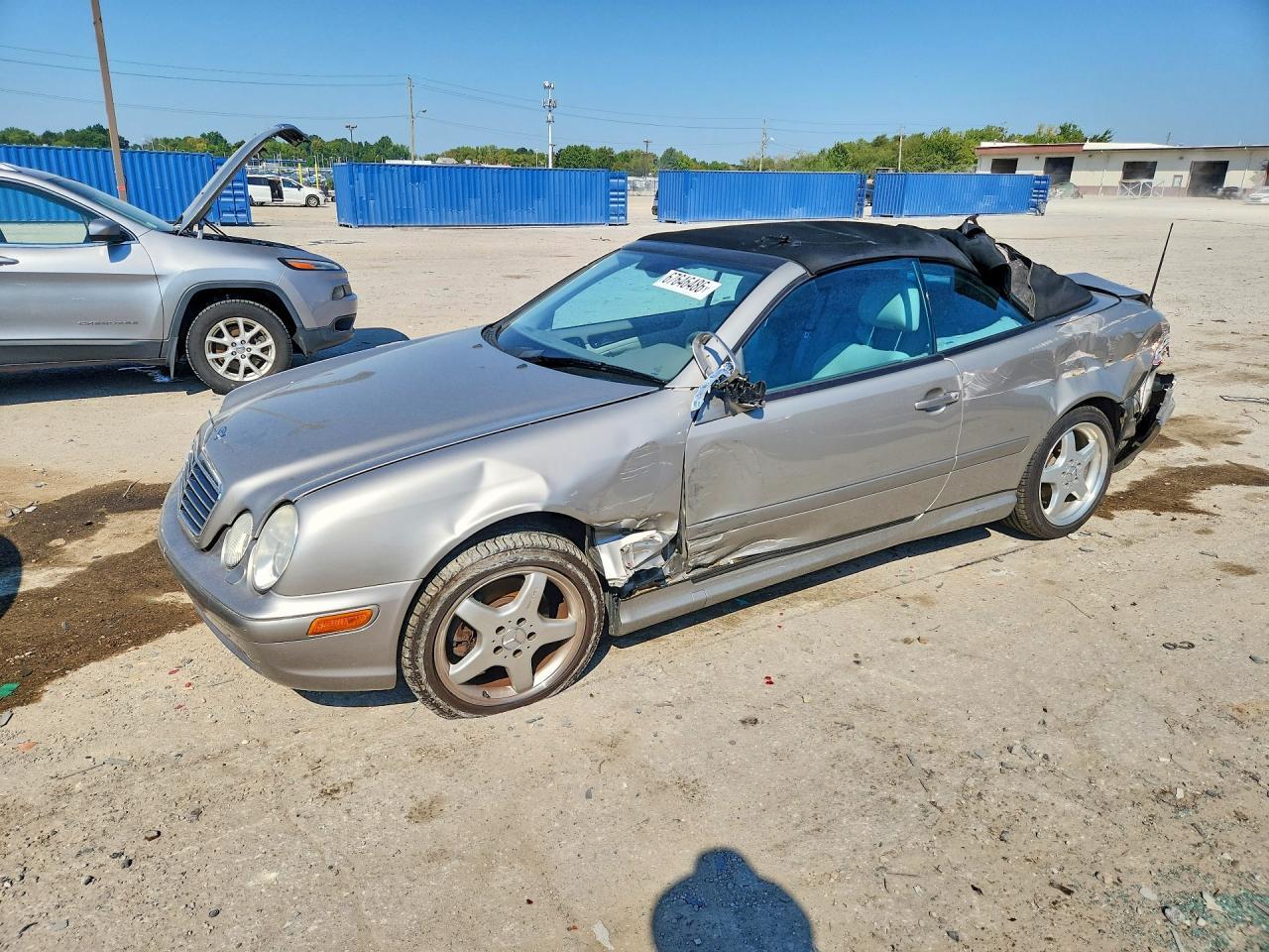 2003 MERCEDES-BENZ CLK WDBLK70G63T143937