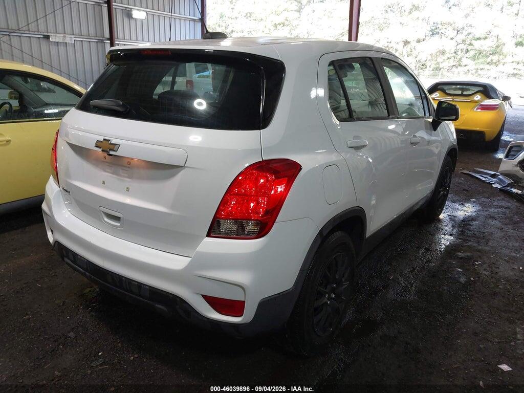 3GNCJKSB4HL253302 2017 CHEVROLET TRAX photo no. 4