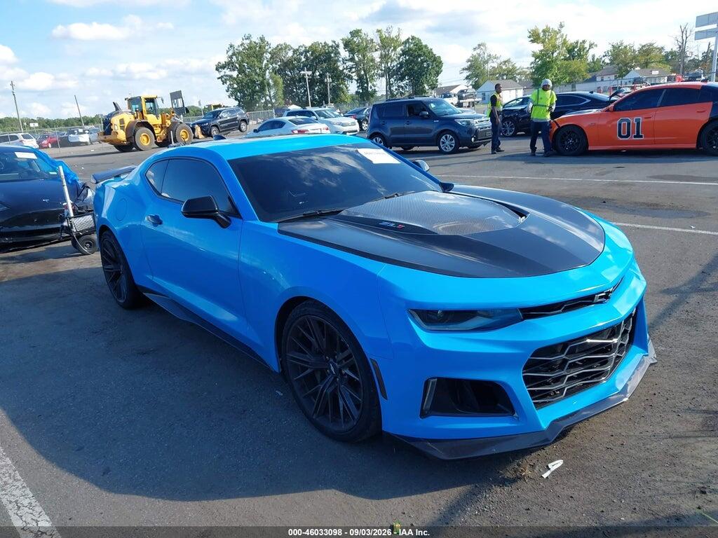 2018 CHEVROLET CAMARO 1G1FK1R64J0137650