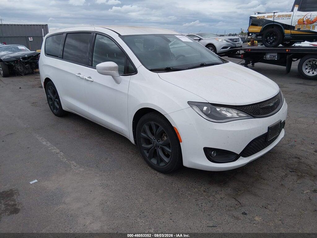 2018 CHRYSLER PACIFICA 2C4RC1FGXJR354320