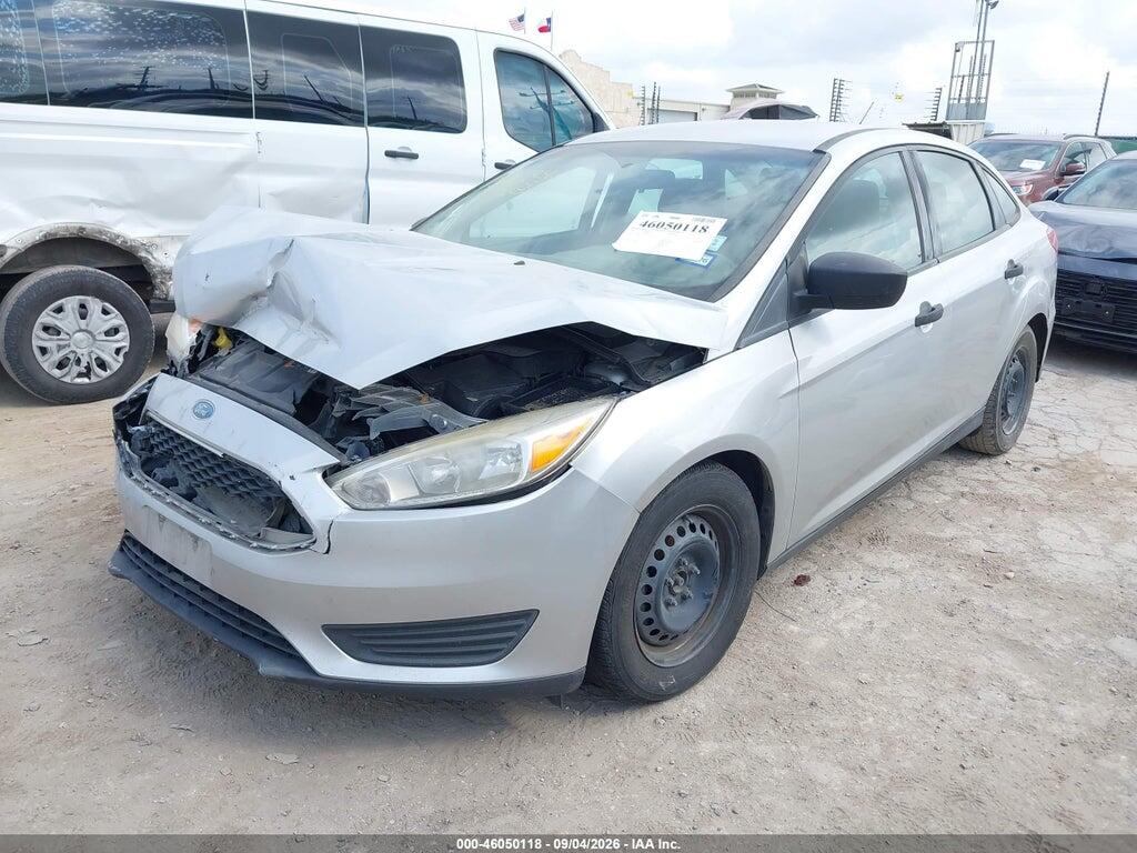 1FADP3E2XHL299229 2017 FORD FOCUS photo no. 2