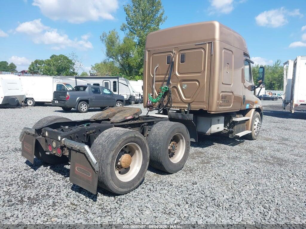 3AKJGHDV7FSGA7519 2015 FREIGHTLINER CASCADIA 113 photo no. 4