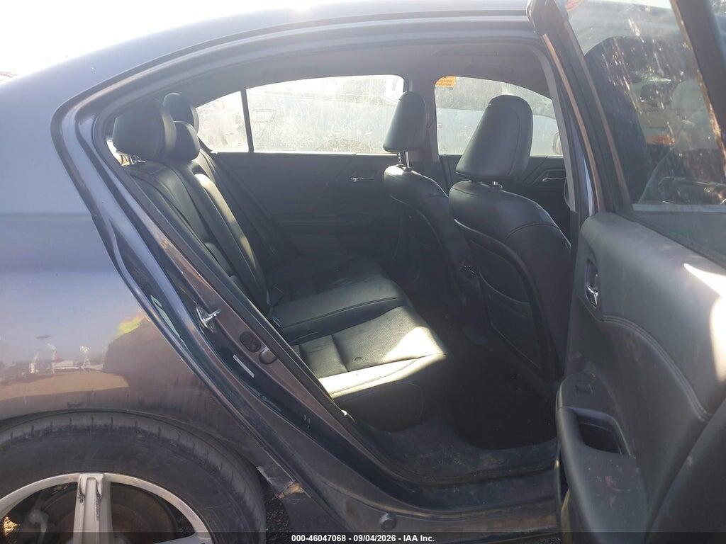 1HGCR2F82DA170602 2013 HONDA ACCORD photo no. 8
