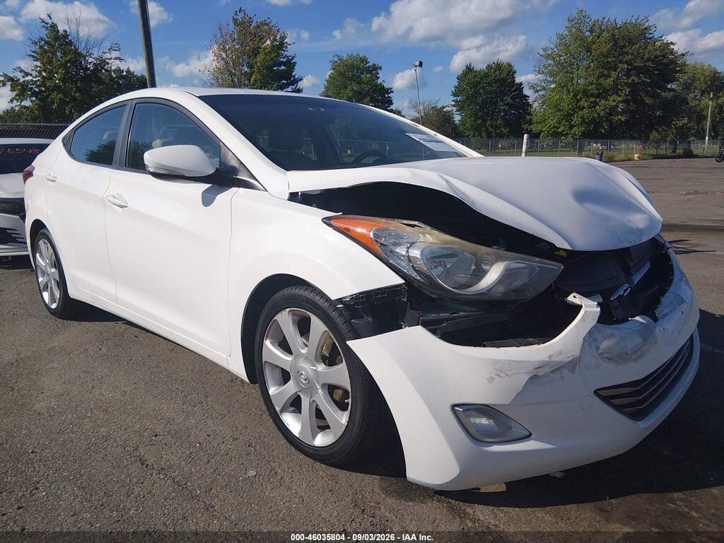 5NPDH4AE0DH335263 2013 HYUNDAI ELANTRA photo no. 1