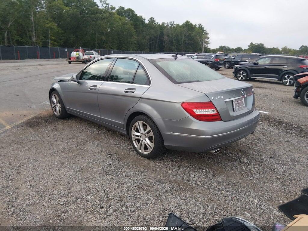 WDDGF8AB3EA943261 2014 MERCEDES-BENZ C 300 photo no. 3