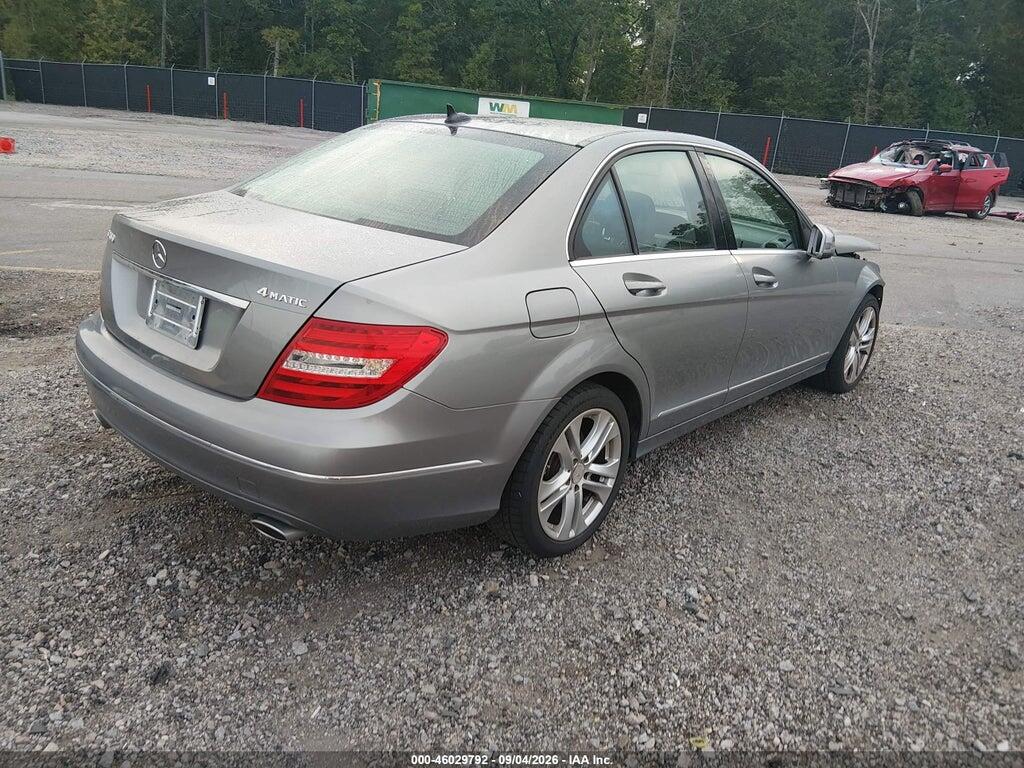 WDDGF8AB3EA943261 2014 MERCEDES-BENZ C 300 photo no. 4