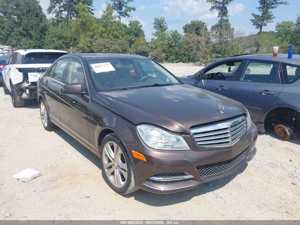 2013 MERCEDES-BENZ C 250 WDDGF4HB4DG099113