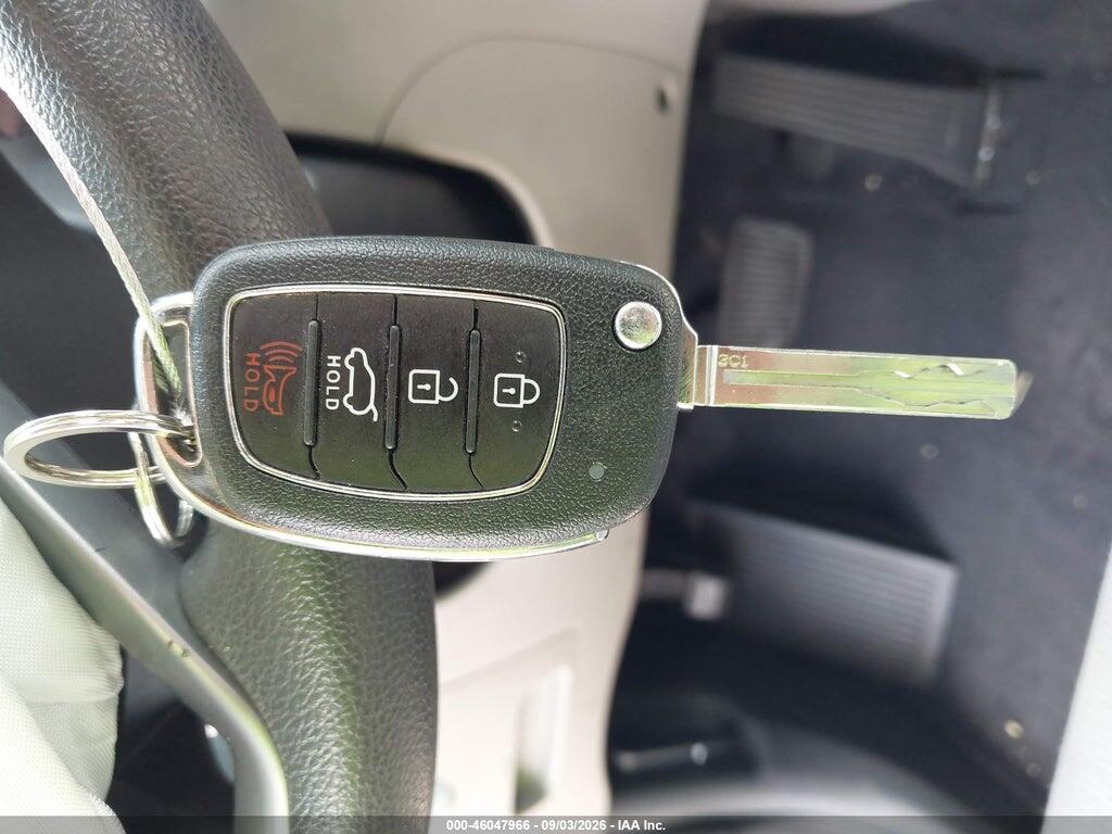 KM8J33A40JU714991 2018 HYUNDAI TUCSON photo no. 11