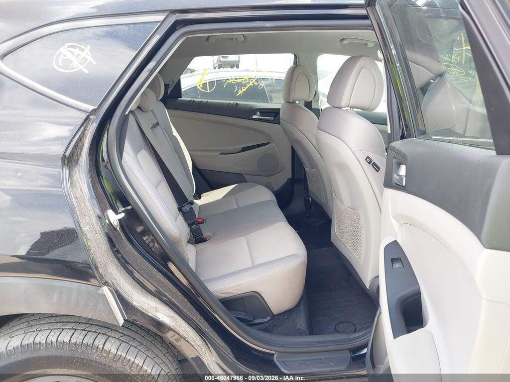 KM8J33A40JU714991 2018 HYUNDAI TUCSON photo no. 8