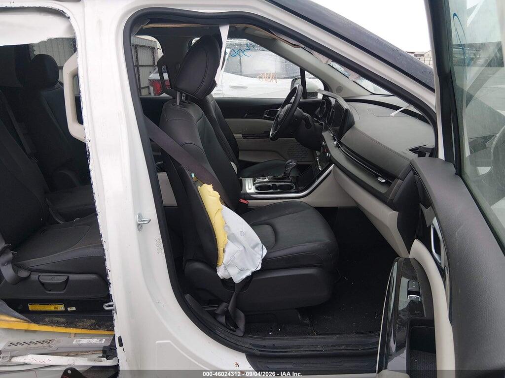 KNDNC5H3XP6300743 2023 KIA CARNIVAL MPV photo no. 5