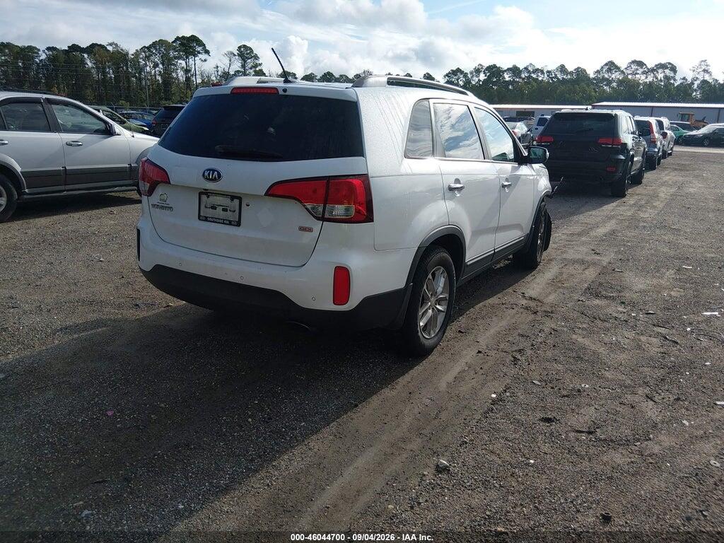 5XYKT4A63FG655136 2015 KIA SORENTO photo no. 4