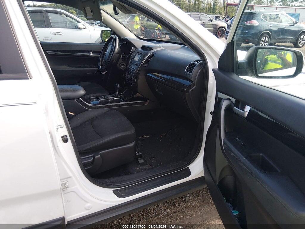 5XYKT4A63FG655136 2015 KIA SORENTO photo no. 5