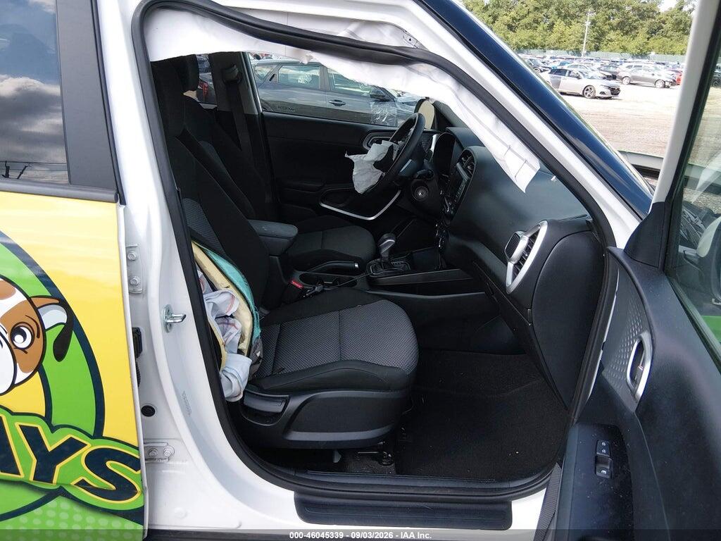 KNDJ23AU3N7833470 2022 KIA SOUL photo no. 5