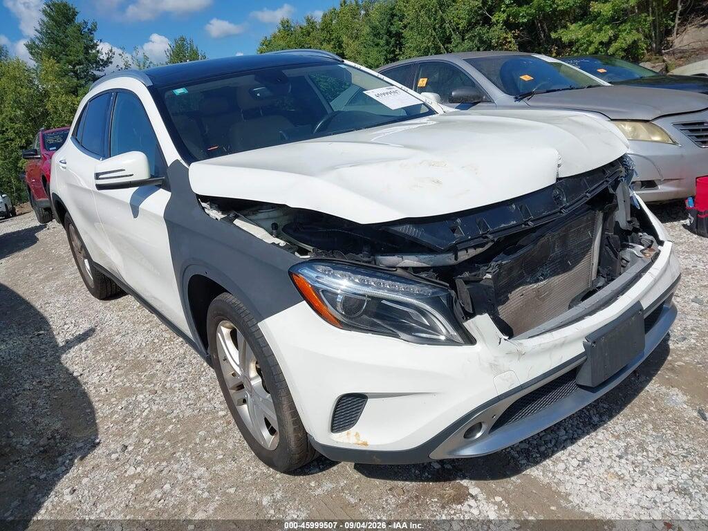 2015 MERCEDES-BENZ GLA 250 WDCTG4GB4FJ185027